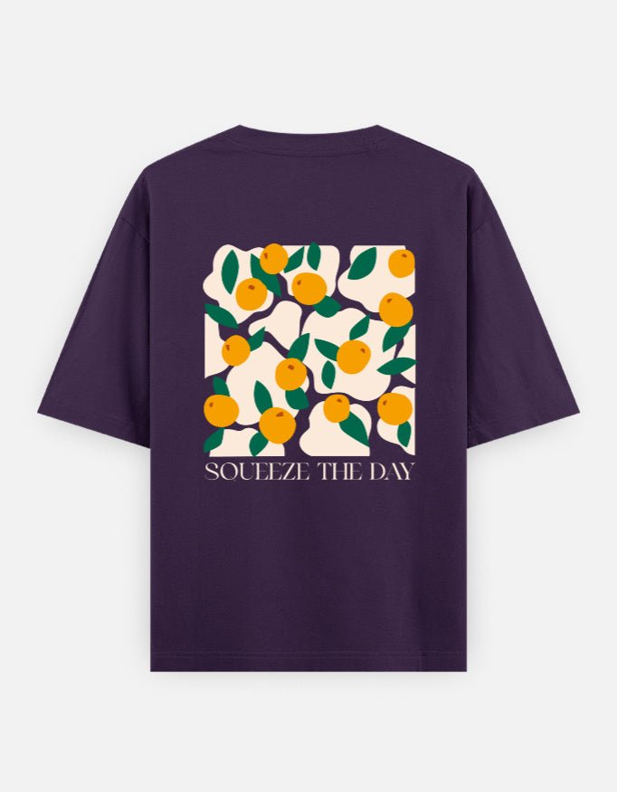 Squeeze The Day — Kiano oversized graphic t-shirt